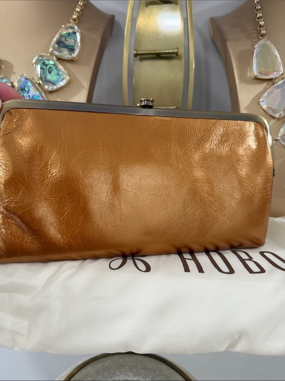 Hobo Lauren Clutch Wallet - New - Metallic Penny - Picture 16 of 17